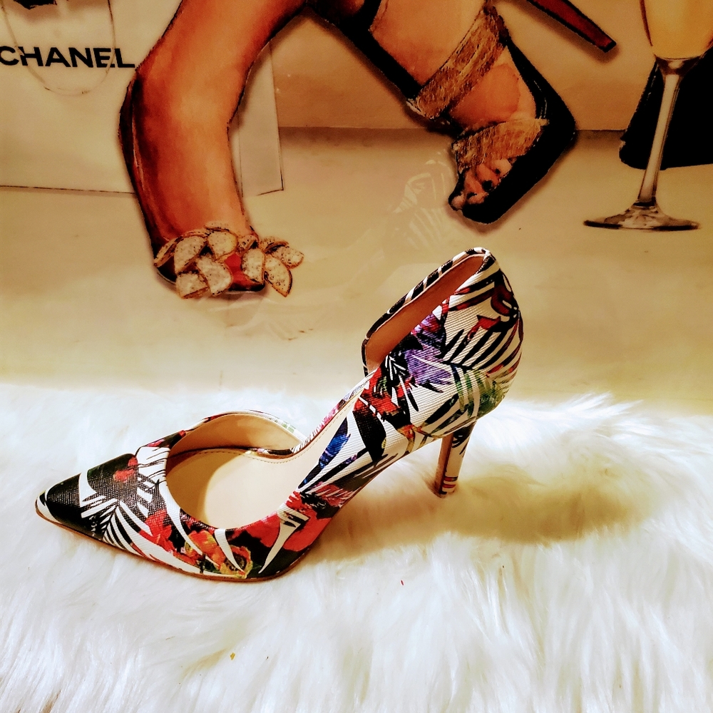 Jessica Simpson Multicolored Pumps
